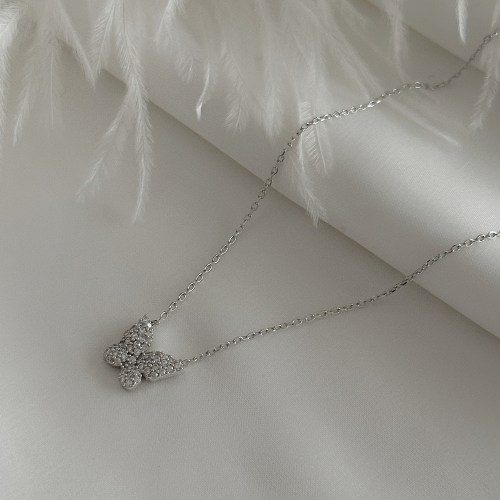 Elegantna srebrna ogrlica sa roze pozlatom